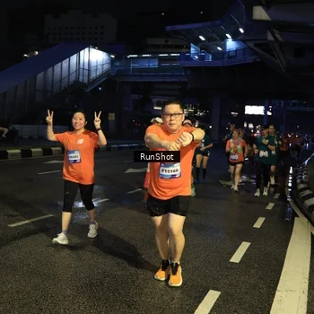 Runner Photo 7902396