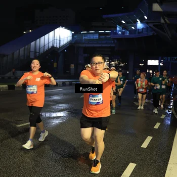 Runner Photo 7902407
