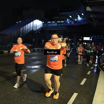 Runner Photo 7902408
