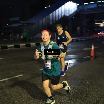 Runner Photo 7902409