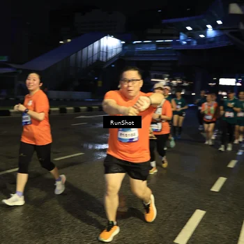 Runner Photo 7902413