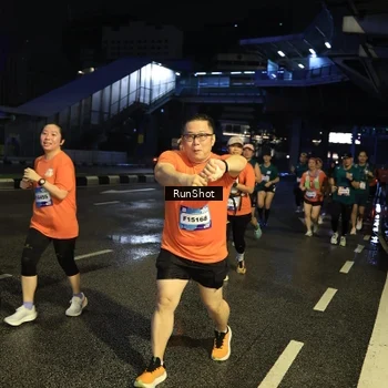 Runner Photo 7902414