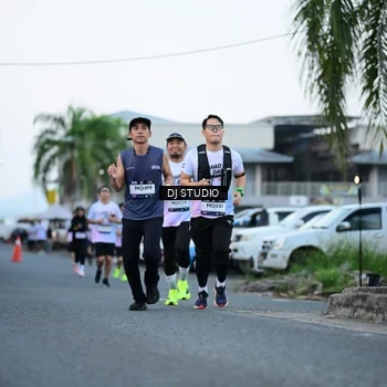 Runner Photo 7902415