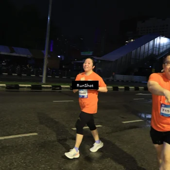 Runner Photo 7902421