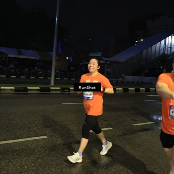 Runner Photo 7902423
