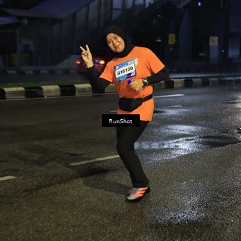 Runner Photo 7902424