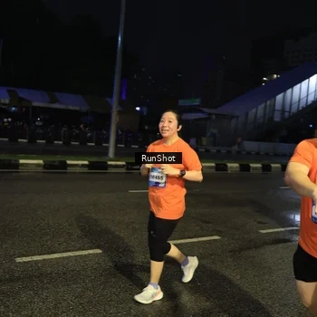 Runner Photo 7902428