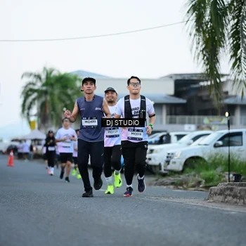 Runner Photo 7902447