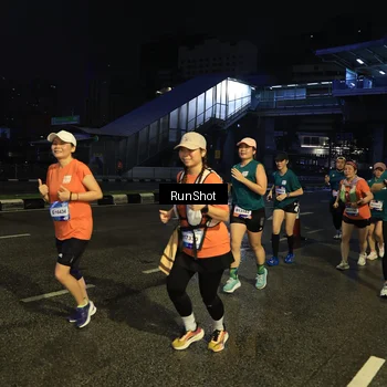 Runner Photo 7902451