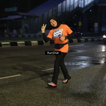 Runner Photo 7902456