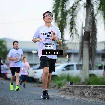 Runner Photo 7902457