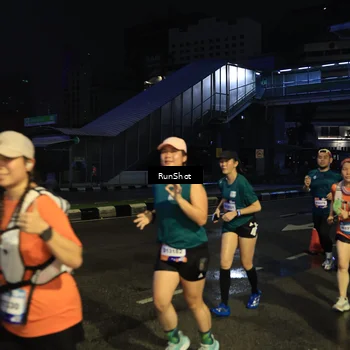 Runner Photo 7902468