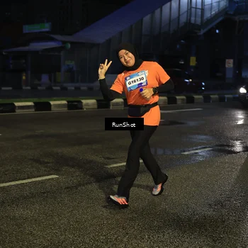 Runner Photo 7902477
