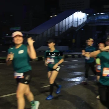 Runner Photo 7902480