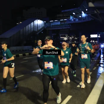 Runner Photo 7902484
