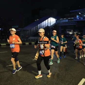 Runner Photo 7902490