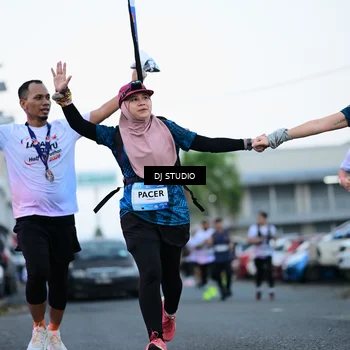 Runner Photo 7902495