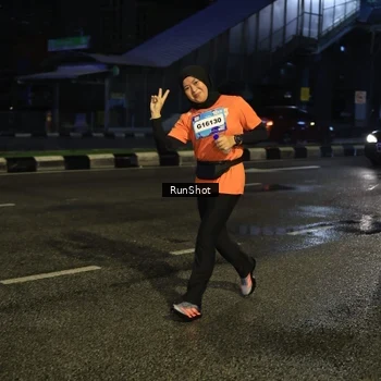 Runner Photo 7902496
