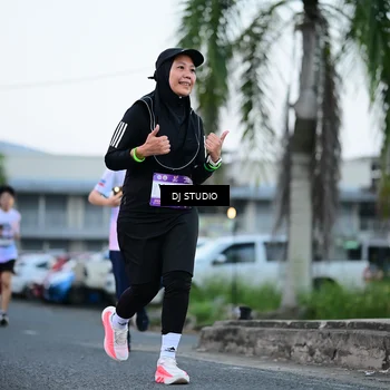 Runner Photo 7902508