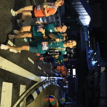 Runner Photo 7902514