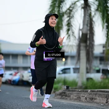 Runner Photo 7902515