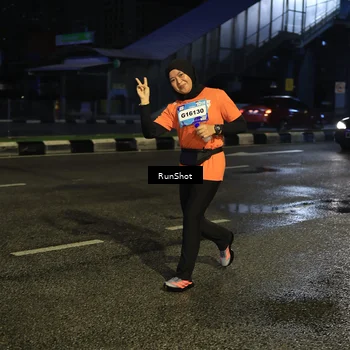 Runner Photo 7902516