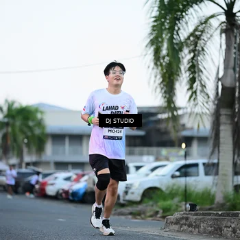 Runner Photo 7902521