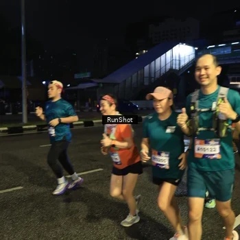 Runner Photo 7902526