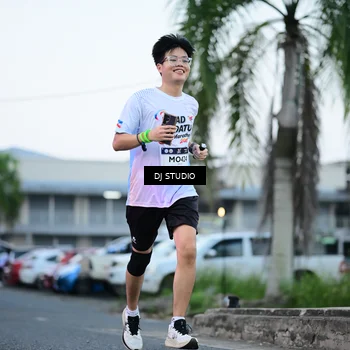 Runner Photo 7902537