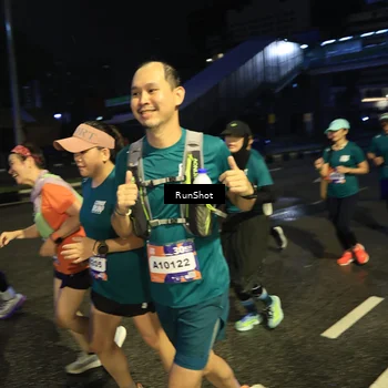 Runner Photo 7902544