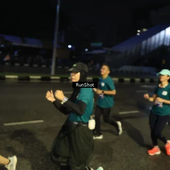 Runner Photo 7902561