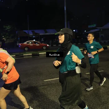 Runner Photo 7902574