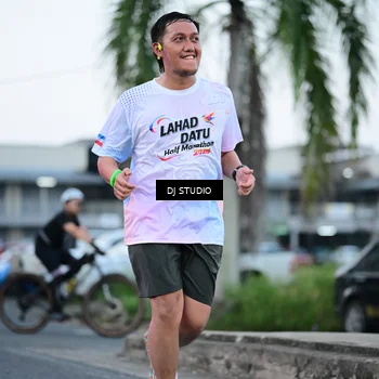 Runner Photo 7902580