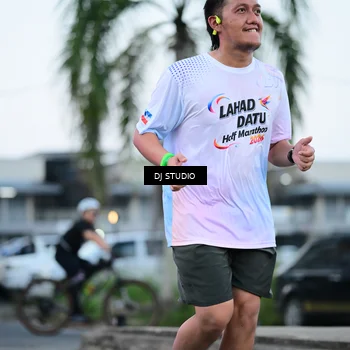 Runner Photo 7902587