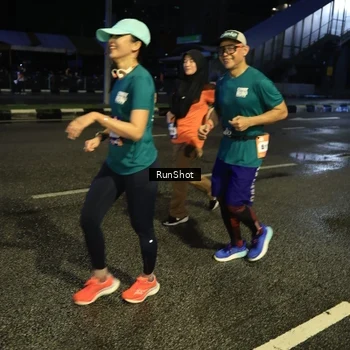 Runner Photo 7902605