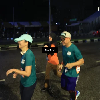 Runner Photo 7902612