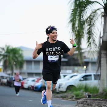 Runner Photo 7902619