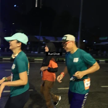 Runner Photo 7902623