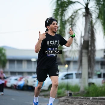Runner Photo 7902631