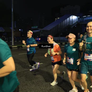 Runner Photo 7902633