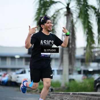 Runner Photo 7902635