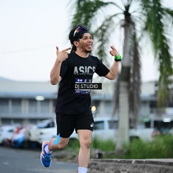 Runner Photo 7902636