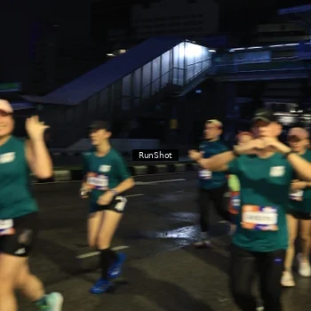 Runner Photo 7902638