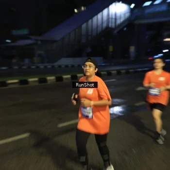 Runner Photo 7902651