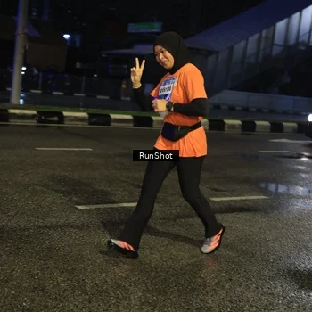 Runner Photo 7902660