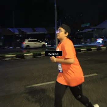 Runner Photo 7902671