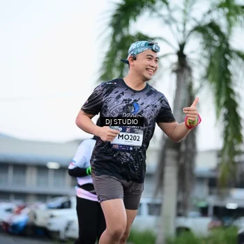 Runner Photo 7902673