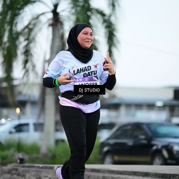 Runner Photo 7902675