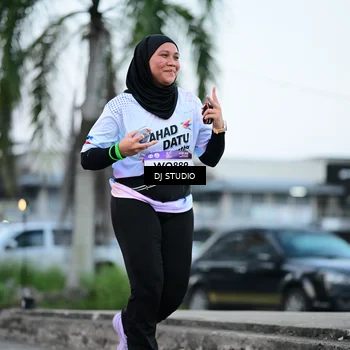 Runner Photo 7902678