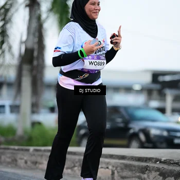 Runner Photo 7902686